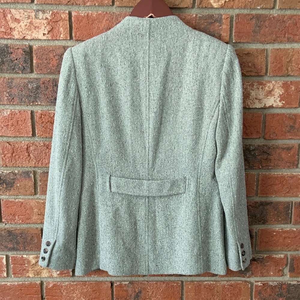 Doncaster Light Gray Wool Silk Tweed Blazer - Picture 5 of 8